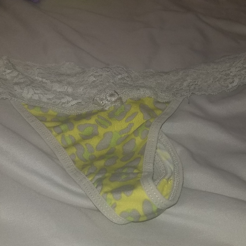 LEOPARD THONG